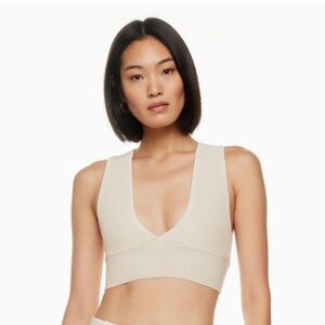 Aritzia Babaton Deep V Tank